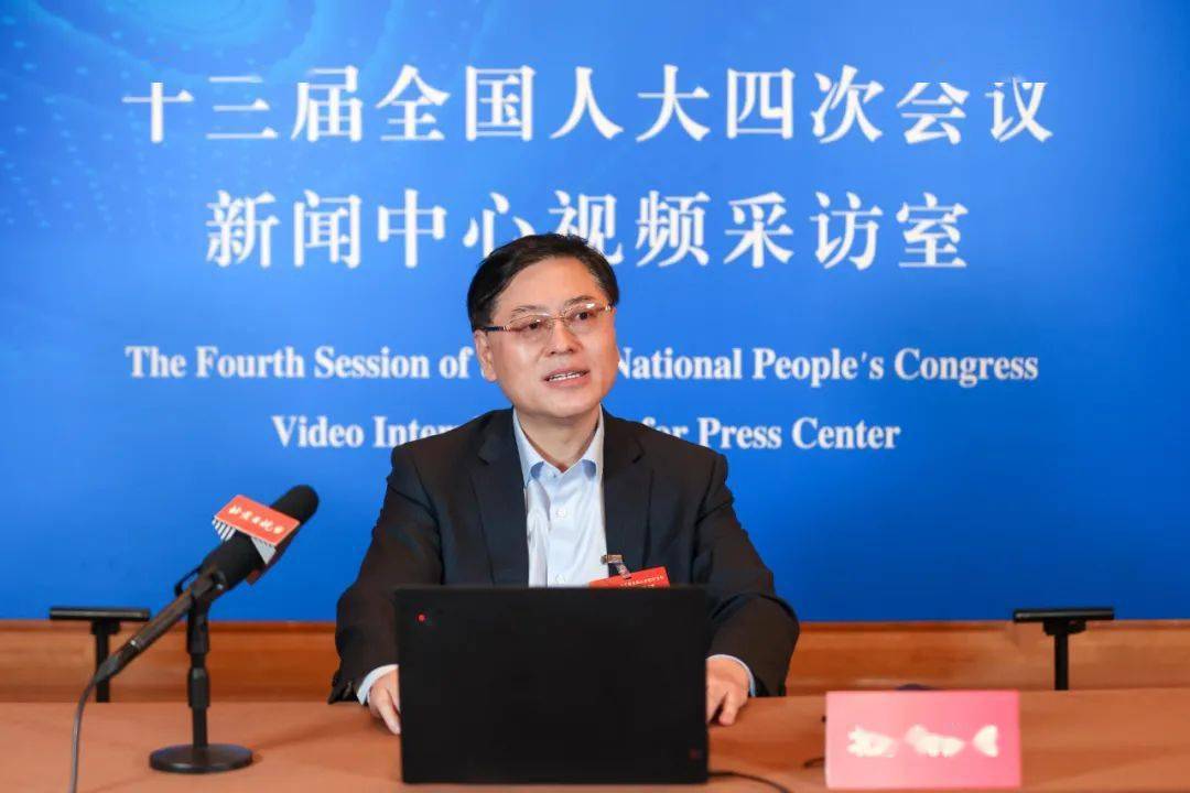 杨松发最新动态，引领前沿领域的步伐