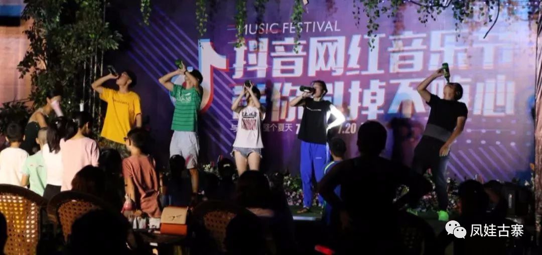 白鹿最新抖音动态，时尚潮流与粉丝互动的新舞台风采展示